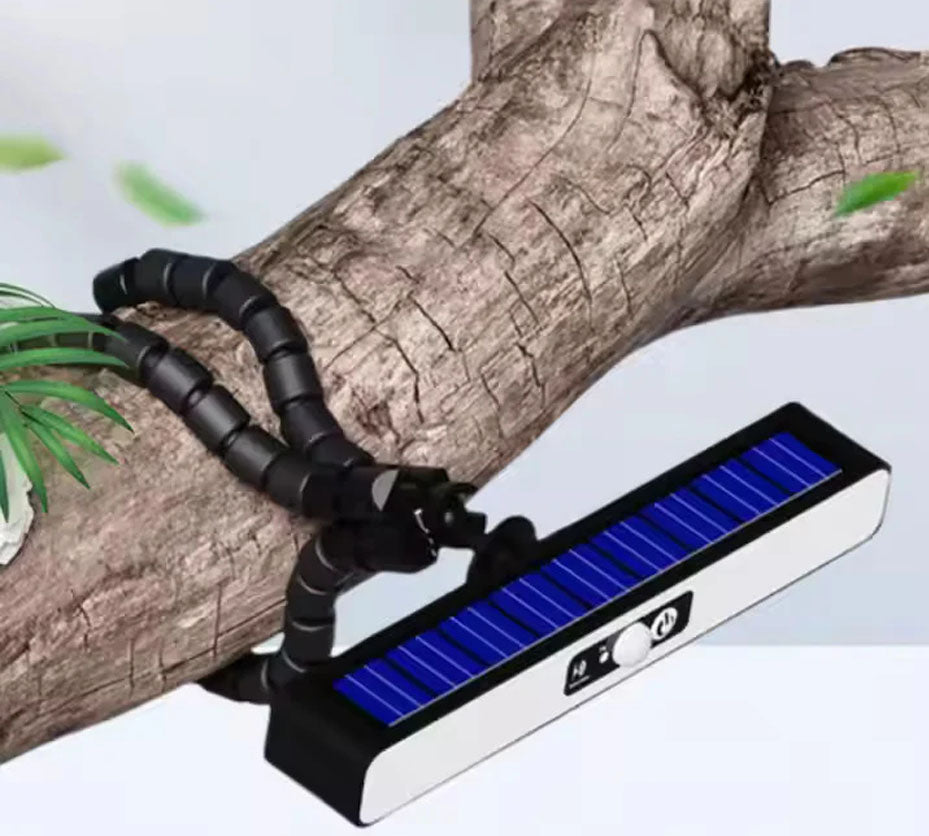 Solar Octopus Light